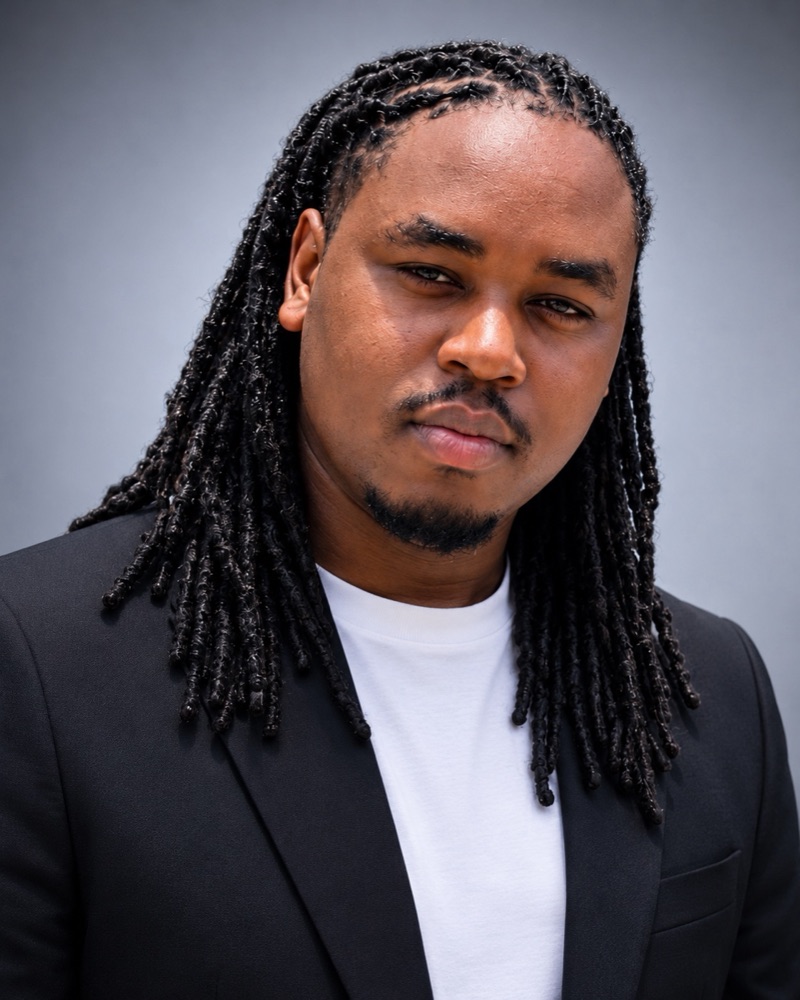 Bonfire, co-founder of QX AI